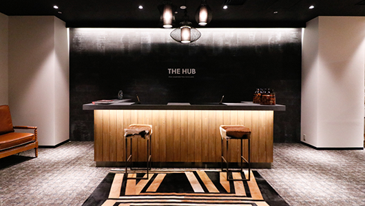 ワシントンホテル本館2階 THE HUB