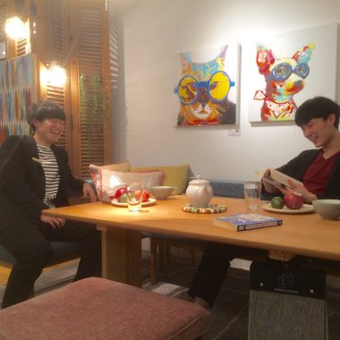 リビングハウス　LIVINGHOUSE　くつろぎ　楽しそう　家族　暖かい　ダイニング　ﾘﾋﾞﾝｸﾞ　ｿﾌｧ