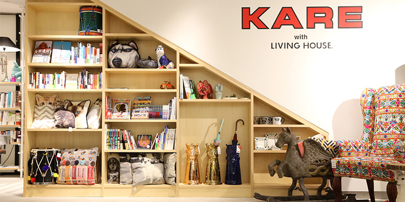 KARE 梅田 LIVING HOUSE
