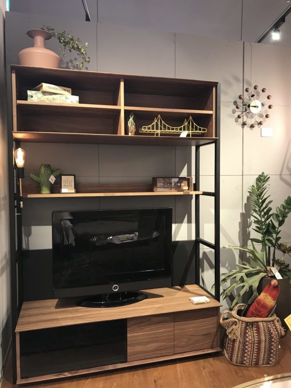 オシャレなtvボードでtvもオシャレに 家具 インテリアショップのliving House リビングハウス オシャレなtvボードでtvもオシャレに 家具 インテリアショップのliving House リビングハウス