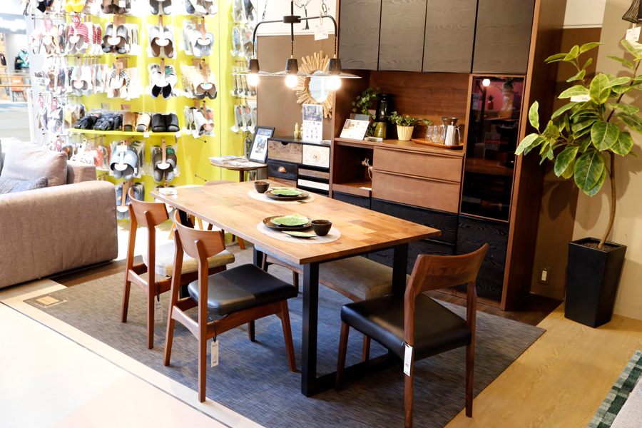tables cook&LIVING HOUSE