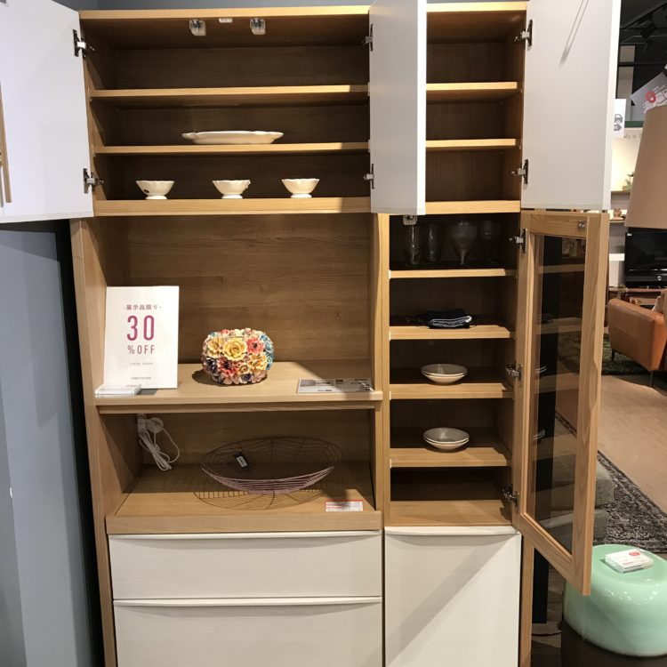 おしゃれで機能的なダイニングボードはいかがですか 家具 インテリアショップのliving House リビングハウス