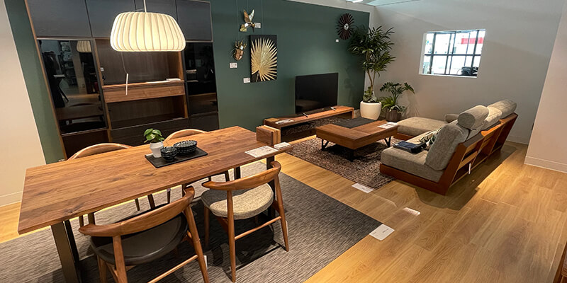 LIVING HOUSE. ふとんタナカ金沢本店