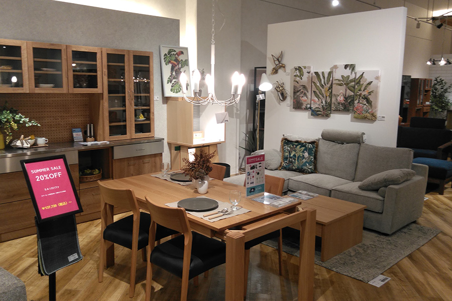 LIVING HOUSE.和歌山店